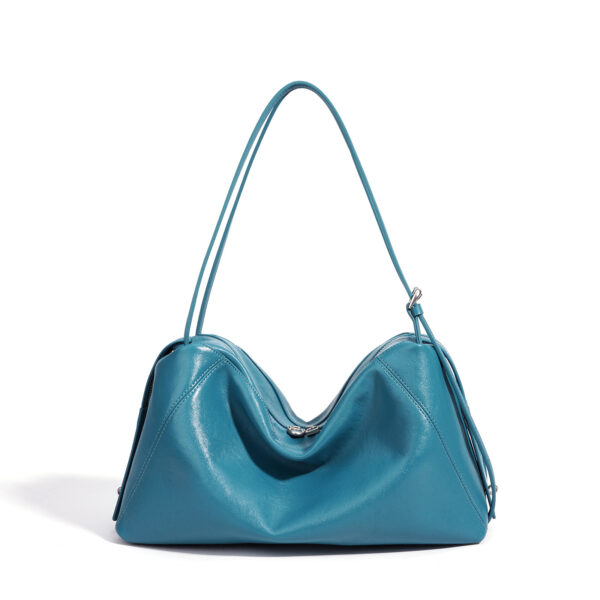 Handheld Pillow Bag