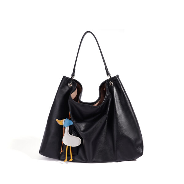 New handbag and shoulder bag