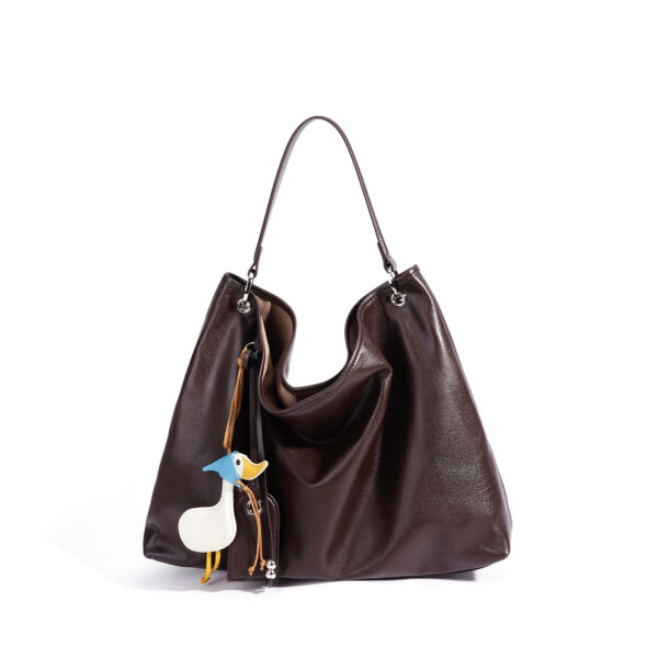 New handbag and shoulder bag